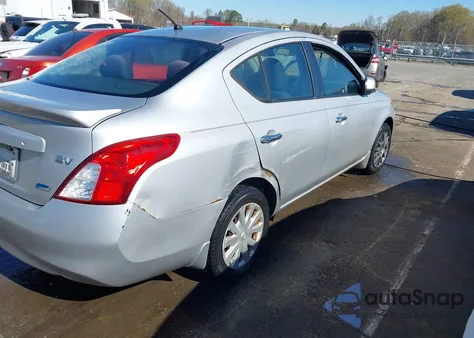 2014 Nissan Versa 1.6 Sv z USA, uszkodzony, nr VIN 3N1CN7AP6EL865846